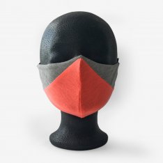 ArianeTruisi-Mask04-1heller ArianeTruisi-Mask04-1heller